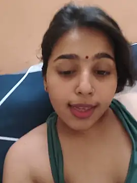 Snapshot of Sweet-Rani chatting on May 2026 05:53:01 PM Sweet-Rani online show from May 2026 05:53:01 PM