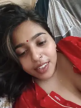 Snapshot of Sweet-Rani chatting on June 2026 04:44:01 PM Sweet-Rani online show from June 2026 04:44:01 PM