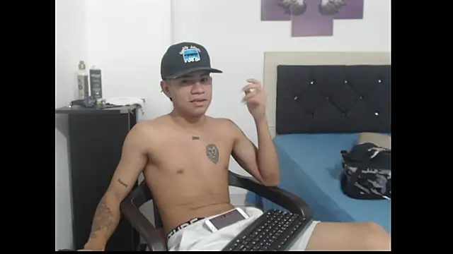 logannth online show from October 2025 07:52:02 AM