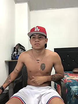 logannth online show from February 2026 06:40:01 AM