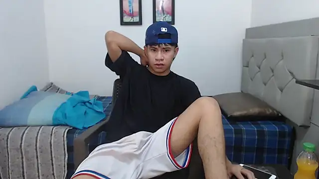 logannth online show from May 2026 08:38:02 PM