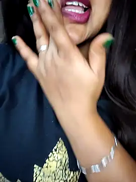 cutepragya2 online show from February 2026 11:03:02 PM