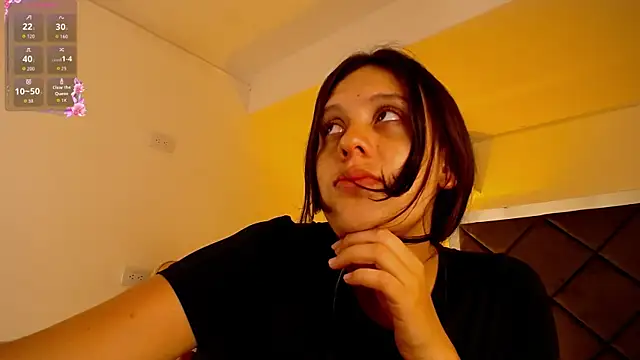 Snapshot of MegannMyerss chatting on September 2025 08:19:01 PM MegannMyerss online show from September 2025 08:19:01 PM