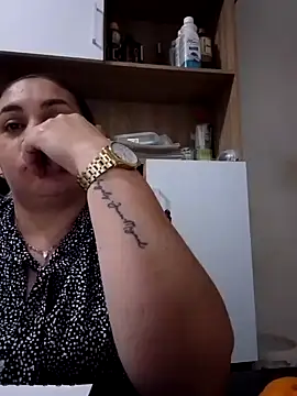 Snapshot of MirandaSoto chatting on January 2025 07:40:01 PM MirandaSoto online show from January 2025 07:40:01 PM