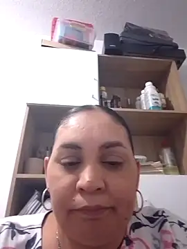 Snapshot of MirandaSoto chatting on January 2025 02:46:02 PM MirandaSoto online show from January 2025 02:46:02 PM