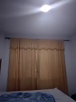 Snapshot of MirandaSoto chatting on February 2025 11:42:01 AM MirandaSoto online show from February 2025 11:42:01 AM