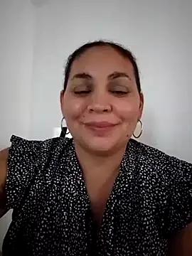 Snapshot of MirandaSoto chatting on February 2025 08:16:02 PM MirandaSoto online show from February 2025 08:16:02 PM