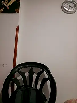 Snapshot of MirandaSoto chatting on March 2025 03:17:01 AM MirandaSoto online show from March 2025 03:17:01 AM