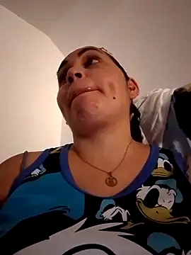 Snapshot of MirandaSoto chatting on March 2025 08:00:02 PM MirandaSoto online show from March 2025 08:00:02 PM