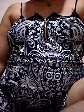 Snapshot of MirandaSoto chatting on March 2025 08:17:01 PM MirandaSoto online show from March 2025 08:17:01 PM