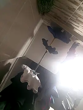 Snapshot of MirandaSoto chatting on September 2025 04:13:02 AM MirandaSoto online show from September 2025 04:13:02 AM