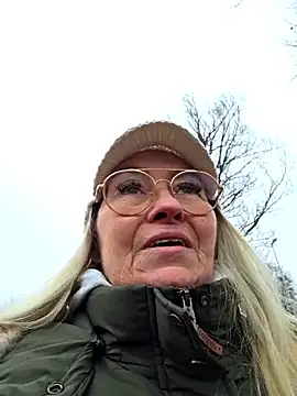 lisalustjouw online show from February 2026 10:53:02 AM