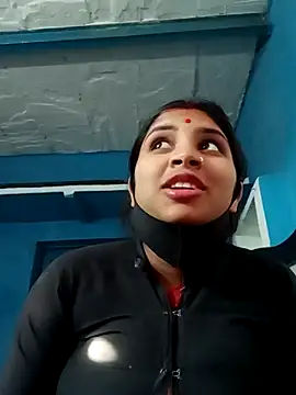 Nisha Cute online show from March 2025 02:47:01 AM