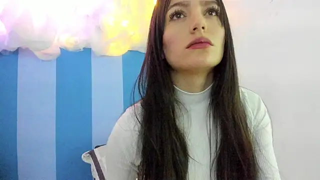 britny clouds online show from December 2024 12:30:02 PM