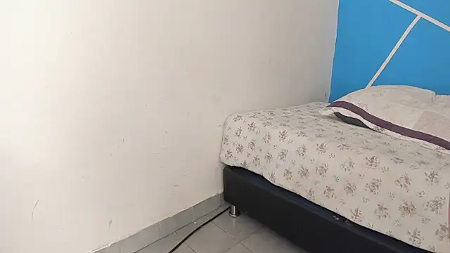 britny clouds online show from January 2025 12:48:02 PM