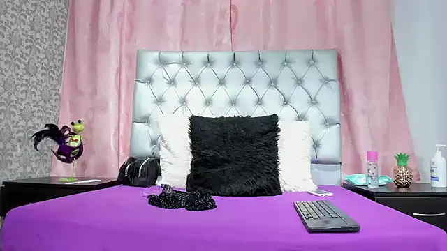 veneno hot online show from October 2025 01:04:02 PM