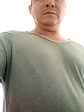 Snapshot of luchoarr chatting on January 2025 01:25:02 PM luchoarr online show from January 2025 01:25:02 PM