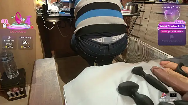 misteryman1956 online show from January 2026 07:57:02 AM