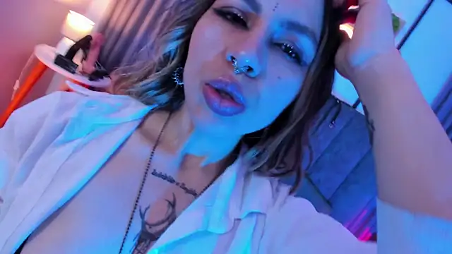 delilah fix online show from February 2026 10:06:01 PM