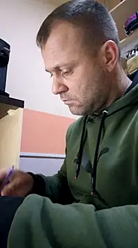 Crek666 online show from December 2024 01:32:01 PM