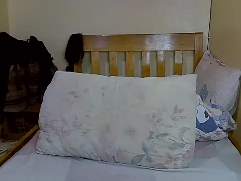 Snapshot of Horny-slut_ chatting on March 2025 08:48:02 AM Horny-slut online show from March 2025 08:48:02 AM