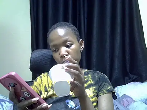 Snapshot of Horny-slut_ chatting on September 2025 10:09:01 PM Horny-slut online show from September 2025 10:09:01 PM