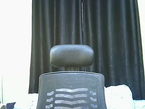 Snapshot of Horny-slut_ chatting on September 2025 05:53:02 AM Horny-slut online show from September 2025 05:53:02 AM