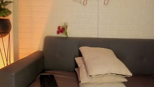 karina gomez 18 online show from January 2026 11:26:01 AM