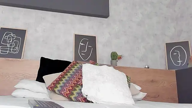 karina gomez 18 online show from April 2026 11:22:02 AM