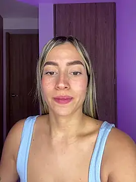 Issabela G1 online show from December 2024 02:28:01 AM