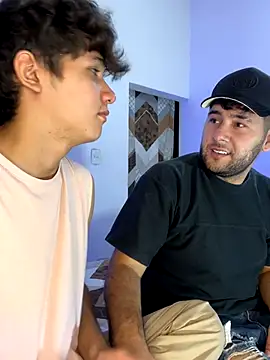 Valerio 22 online show from December 2025 12:04:01 AM