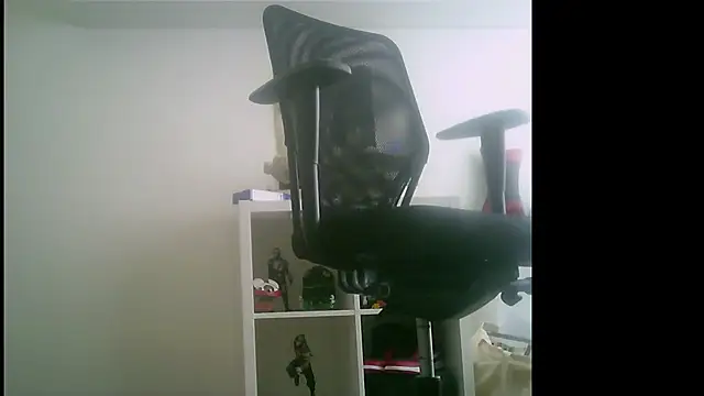 Snapshot of HotInMyAss chatting on October 2025 10:45:01 AM HotInMyAss online show from October 2025 10:45:01 AM