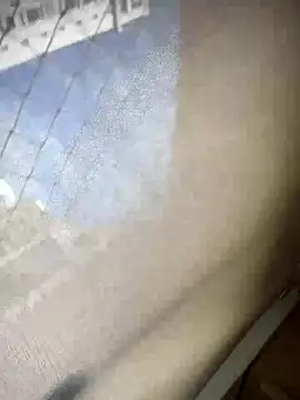 spacegirlll online show from September 2025 11:21:01 AM