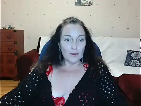 Alice3694 online show from May 2026 03:47:02 AM