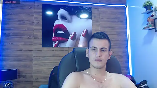 Snapshot of Cerokershelby chatting on January 2025 11:38:01 PM Cerokershelby online show from January 2025 11:38:01 PM