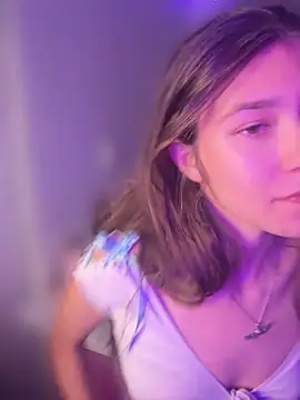 alijones 18 online show from April 2026 05:43:02 AM