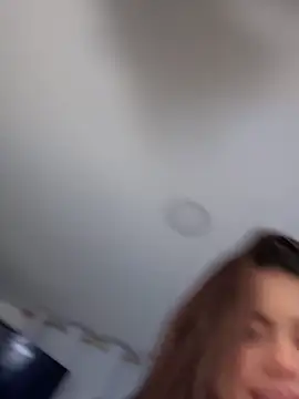 Snapshot of Aryrosee chatting on December 2024 08:54:01 PM Aryrosee online show from December 2024 08:54:01 PM