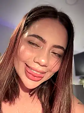 Snapshot of Aryrosee chatting on December 2025 12:29:01 AM Aryrosee online show from December 2025 12:29:01 AM