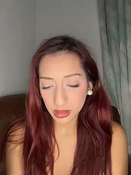 Snapshot of julialupato1606 chatting on February 2026 11:43:02 PM julialupato1606 online show from February 2026 11:43:02 PM