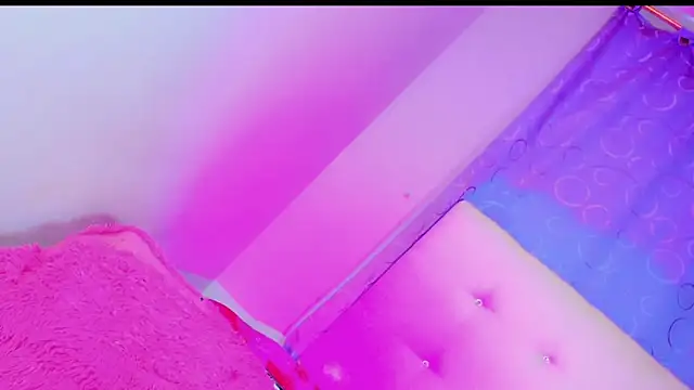 Snapshot of Samira_Ali chatting on February 2026 07:18:01 AM Samira Ali online show from February 2026 07:18:01 AM