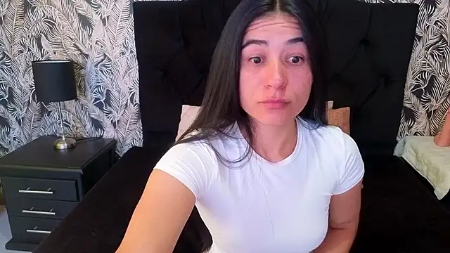 ChloeTurner  online show from February 2026 08:21:01 PM