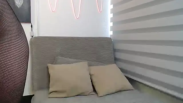 team dinamite69 online show from October 2025 02:48:01 PM