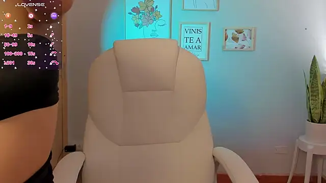 Elena Ruiz online show from January 2025 07:08:01 PM