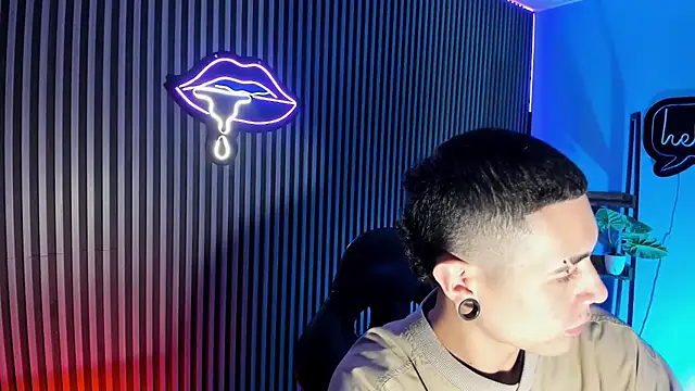 Snapshot of Jefer_rick_ chatting on November 2025 12:38:02 PM Jefer rick online show from November 2025 12:38:02 PM