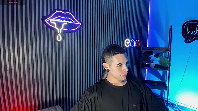 Snapshot of Jefer_rick_ chatting on November 2025 12:18:01 PM Jefer rick online show from November 2025 12:18:01 PM