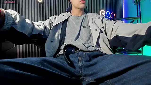 Snapshot of Jefer_rick_ chatting on December 2025 12:01:02 PM Jefer rick online show from December 2025 12:01:02 PM