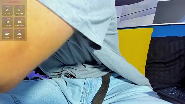 Snapshot of Jefer_rick_ chatting on December 2025 12:24:02 PM Jefer rick online show from December 2025 12:24:02 PM