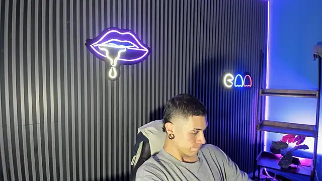 Snapshot of Jefer_rick_ chatting on February 2026 08:38:01 PM Jefer rick online show from February 2026 08:38:01 PM