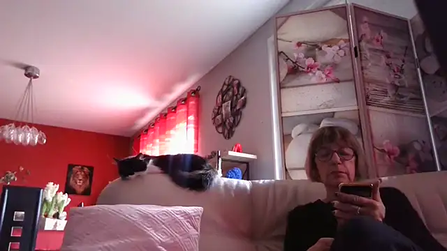 Snapshot of Miss-Lova chatting on January 2025 12:36:01 PM Miss-Lova online show from January 2025 12:36:01 PM