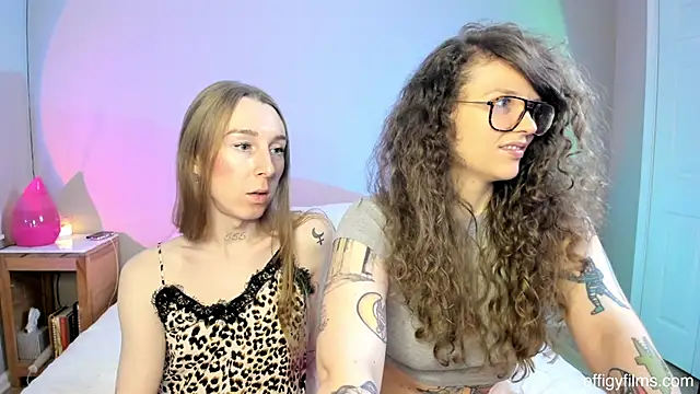 Snapshot of DelugeDuvall chatting on February 2025 10:59:01 PM DelugeDuvall online show from February 2025 10:59:01 PM